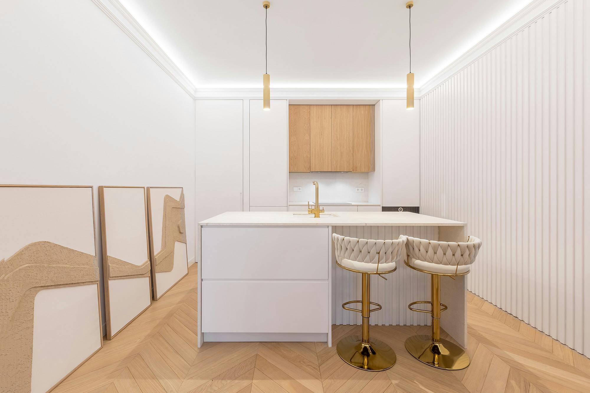 Image number 32 of the current section of Cosentino’s natural stone defines the finishes and style of this renovated flat in Madrid’s Salamanca neighbourhood in Cosentino UK