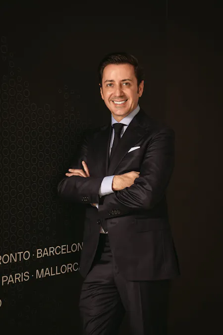 Eduardo_Cosentino_abril25 Image 35 of Eduardo Cosentino abril25.jpg?auto=format%2Ccompress&fit=crop&ixlib=php 3.3 in Cosentino opens the way for next generation and strengthens its corporate governance - Cosentino