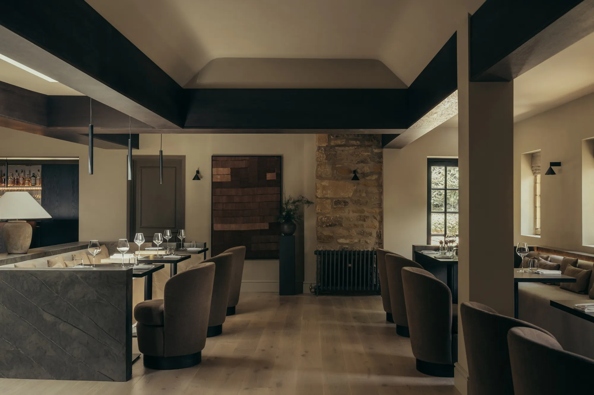 Hotel Hyll Cotswolds (5) Image 37 of Hotel Hyll Cotswolds 5.jpg?auto=format%2Ccompress&ixlib=php 3.3 in This exclusive aesthetic clinic embraces the colour black through durable and sophisticated materials - Cosentino