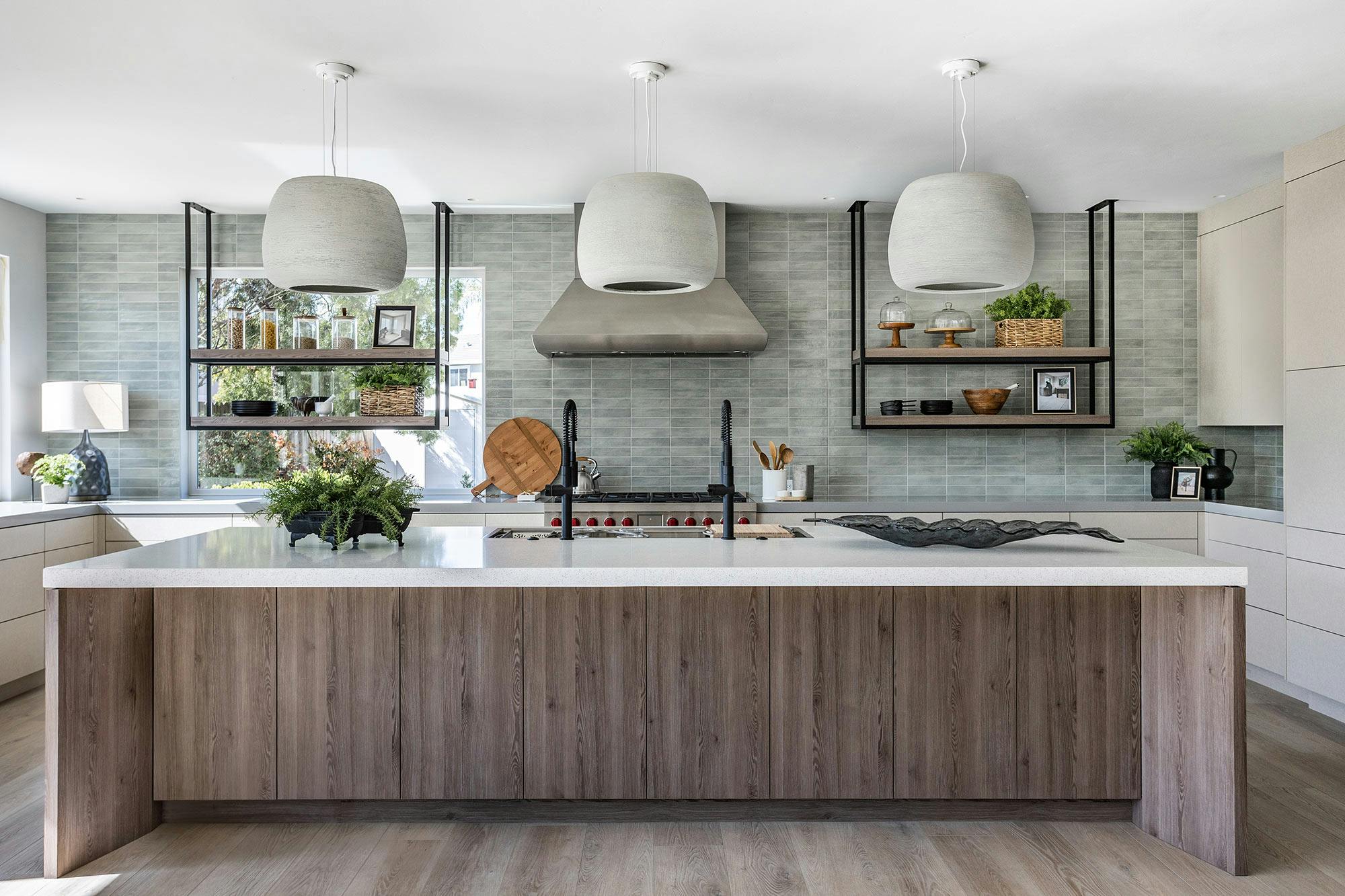 Image of Wendy Gleister 3.jpg?auto=format%2Ccompress&ixlib=php 3.3 in Reflections in Dekton: the renovation of the classicist building The Duke in Brussels - Cosentino