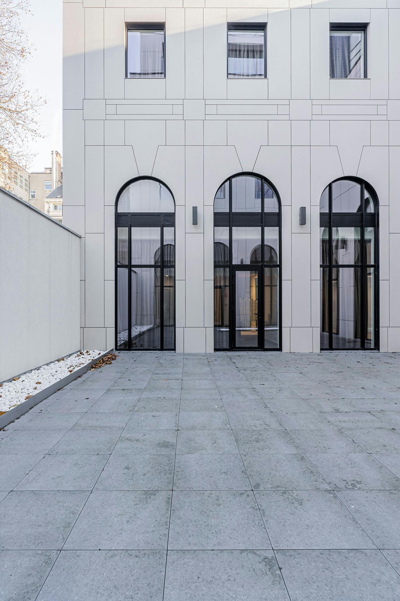 Image number 44 of the current section of Reflections in Dekton: the renovation of the classicist building The Duke in Brussels in Cosentino Ireland