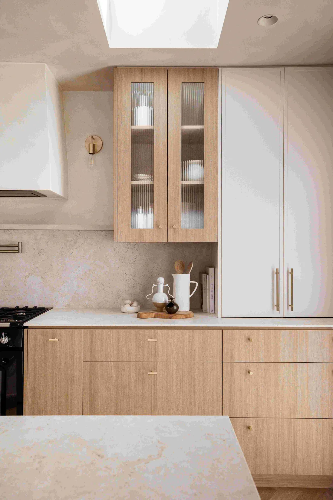 1Q2A6429-2 Image 34 of 1Q2A6429 2 scaled.jpg?auto=format%2Ccompress&fit=crop&ixlib=php 3.3 in The Durability of Dekton in a New Kitchen Design - Cosentino