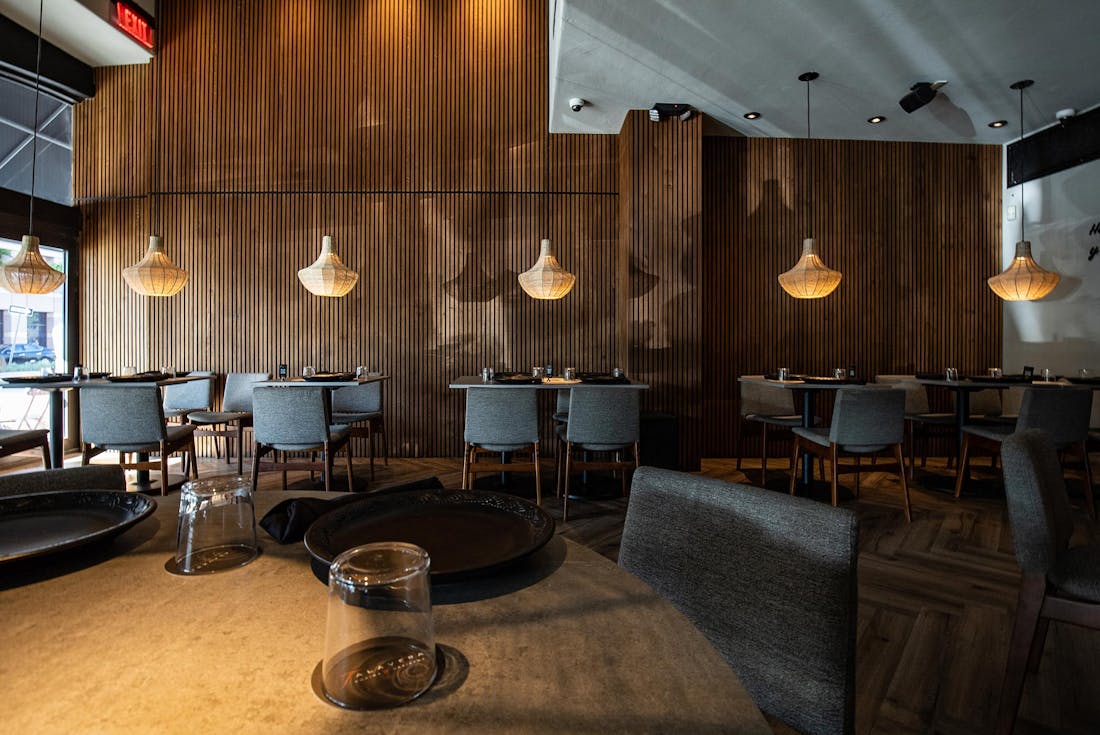 Talavera Restaurant (Florida) chooses Dekton for their interior and exterior tables