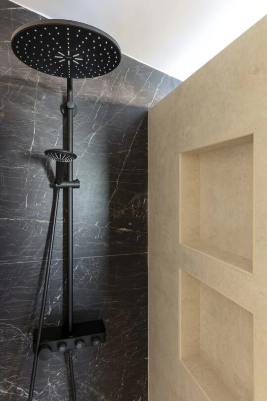 Villa Grey (6) Villa Grey (6)