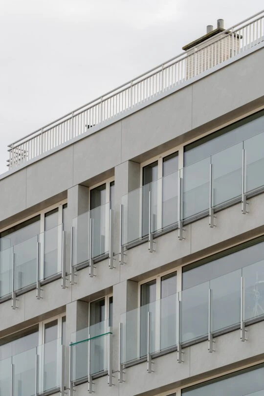 Pilar Shoots - LesAncres HR-9 Pilar Shoots - LesAncres HR-9