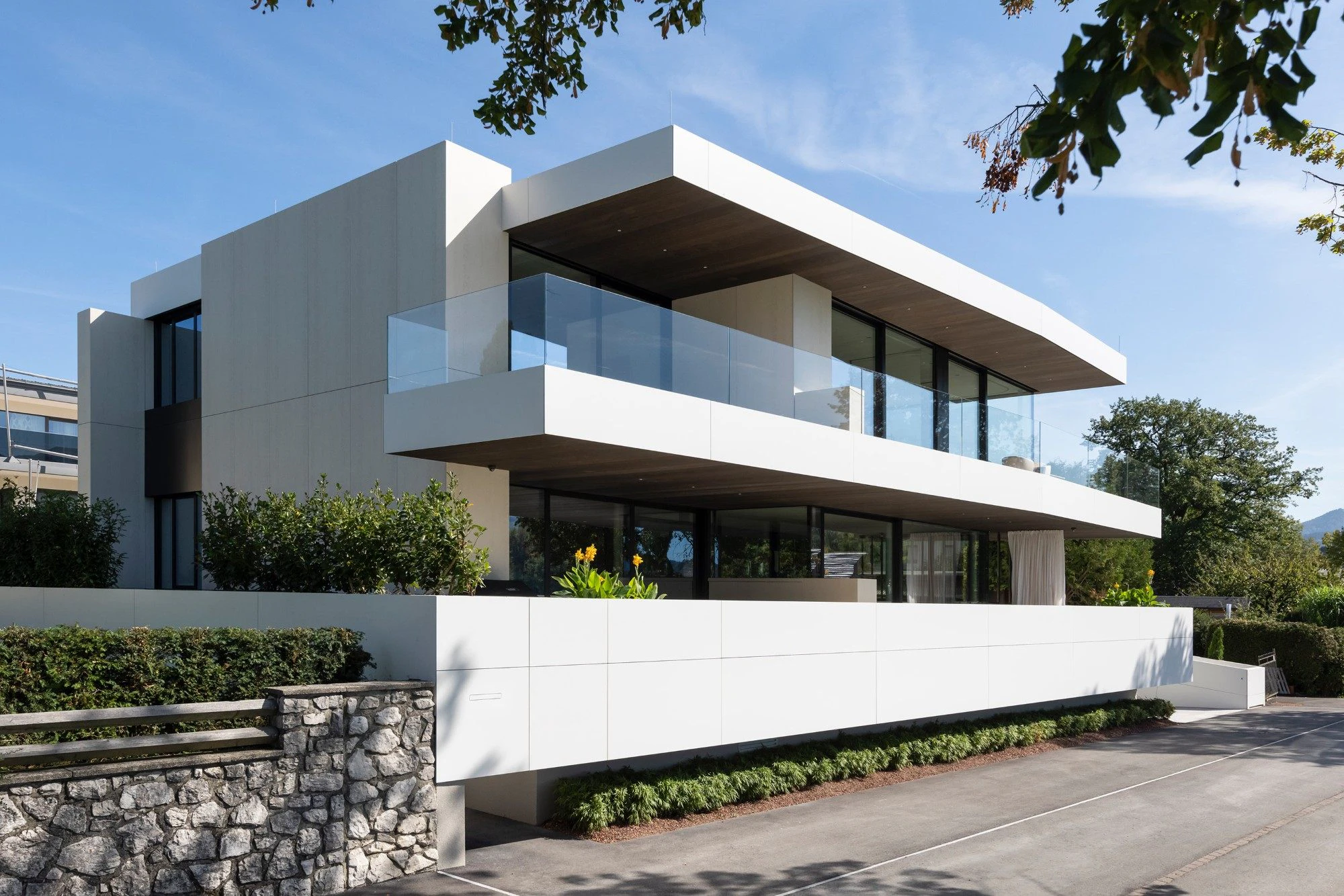 A state of the art house on the lake