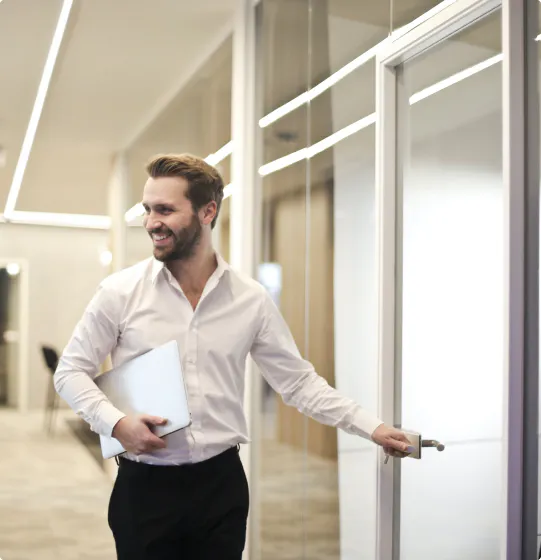 img-compliance Image 32 of img compliance.jpg?auto=format%2Ccompress&ixlib=php 3.3 in Canal Ético - Cosentino