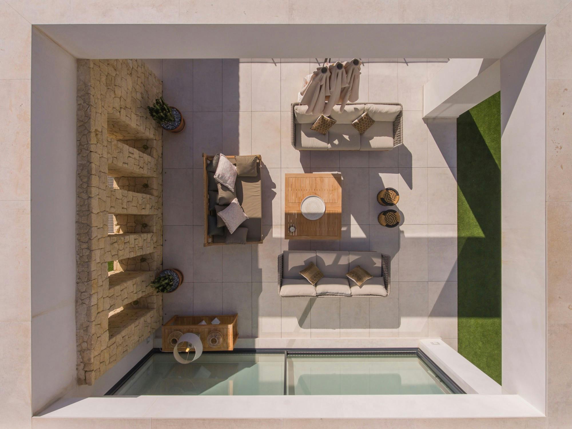 Imagen número 46 de la sección actual de Dekton fusiona la estética de la fachada y la cocina exterior en una vivienda privada en Francia