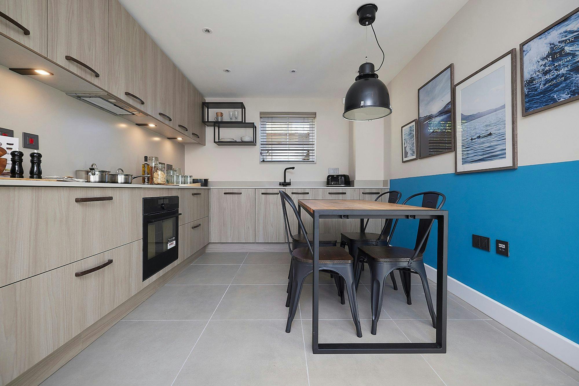 Imagen número 41 de la sección actual de Una casa prefabricada que usa Silestone para lograr un aspecto de lujo minimalista