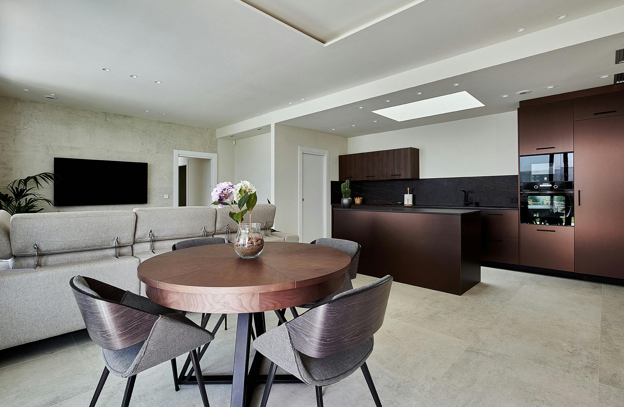 Imagen número 54 de la sección actual de Una vivienda Passivhaus tan estética como sostenible en la que se aprovecha la versatilidad de Dekton