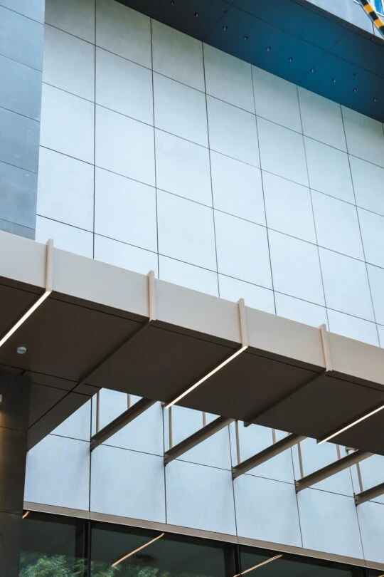 Facade La Trobe Melbourne (3) Facade La Trobe Melbourne (3)