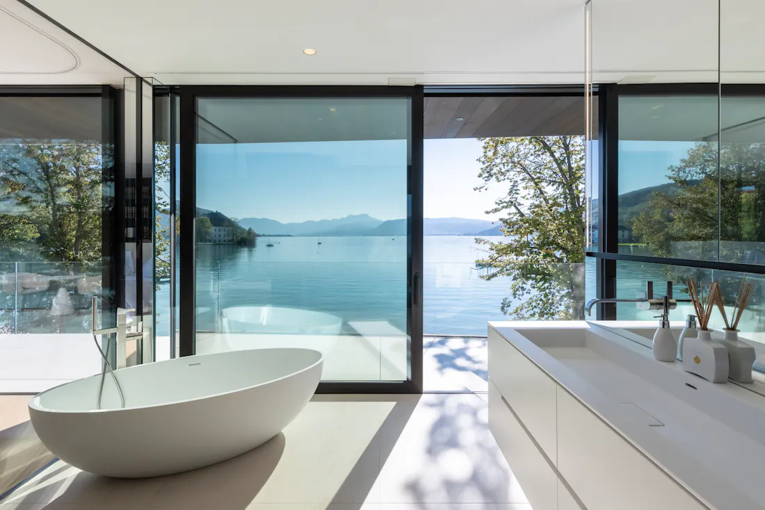 03_EFHH-89 Image 35 of 03 EFHH 89.jpg?auto=format%2Ccompress&fit=crop&ixlib=php 3.3 in La nueva tendencia de baños de exterior: spas en plena naturaleza - Cosentino