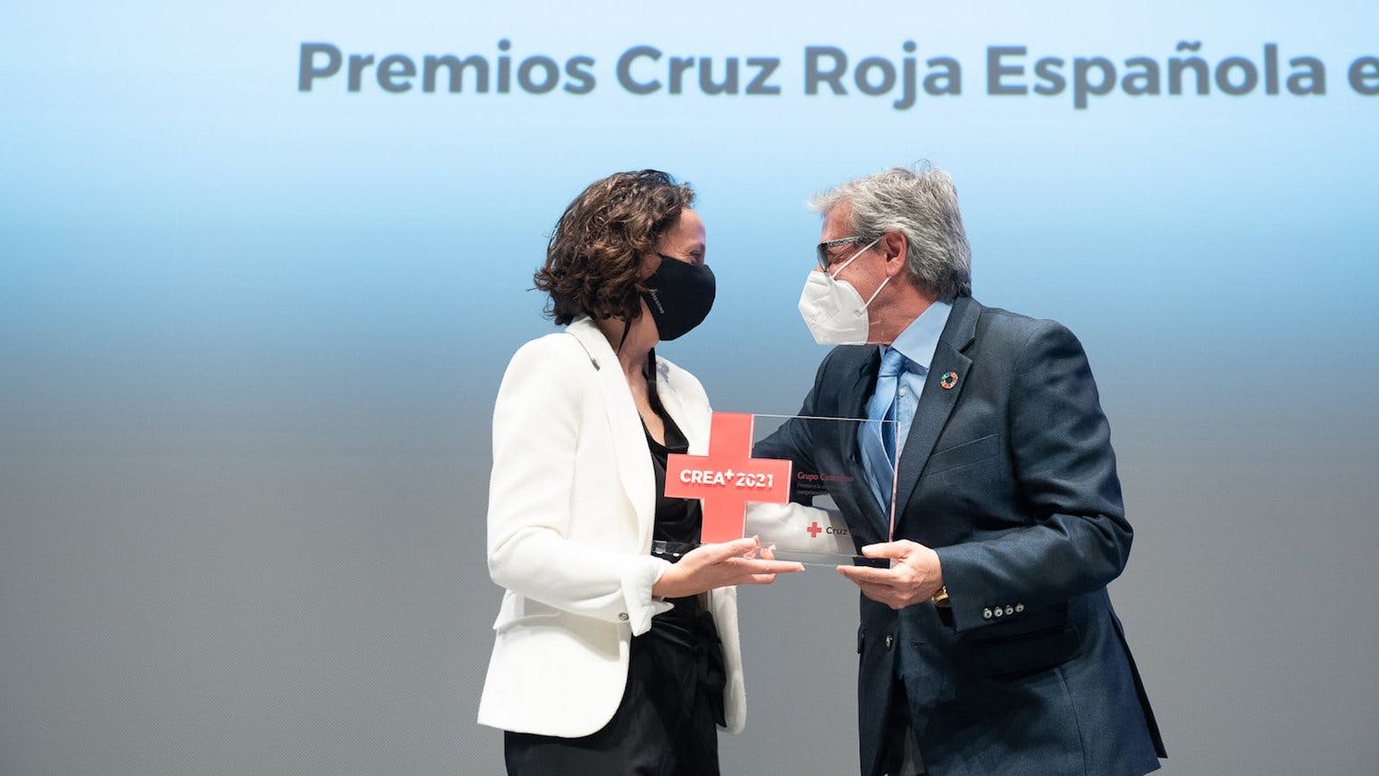 Imagen número 75 de Cruz Roja Andalucía reconoce el compromiso de Cosentino con los ODS