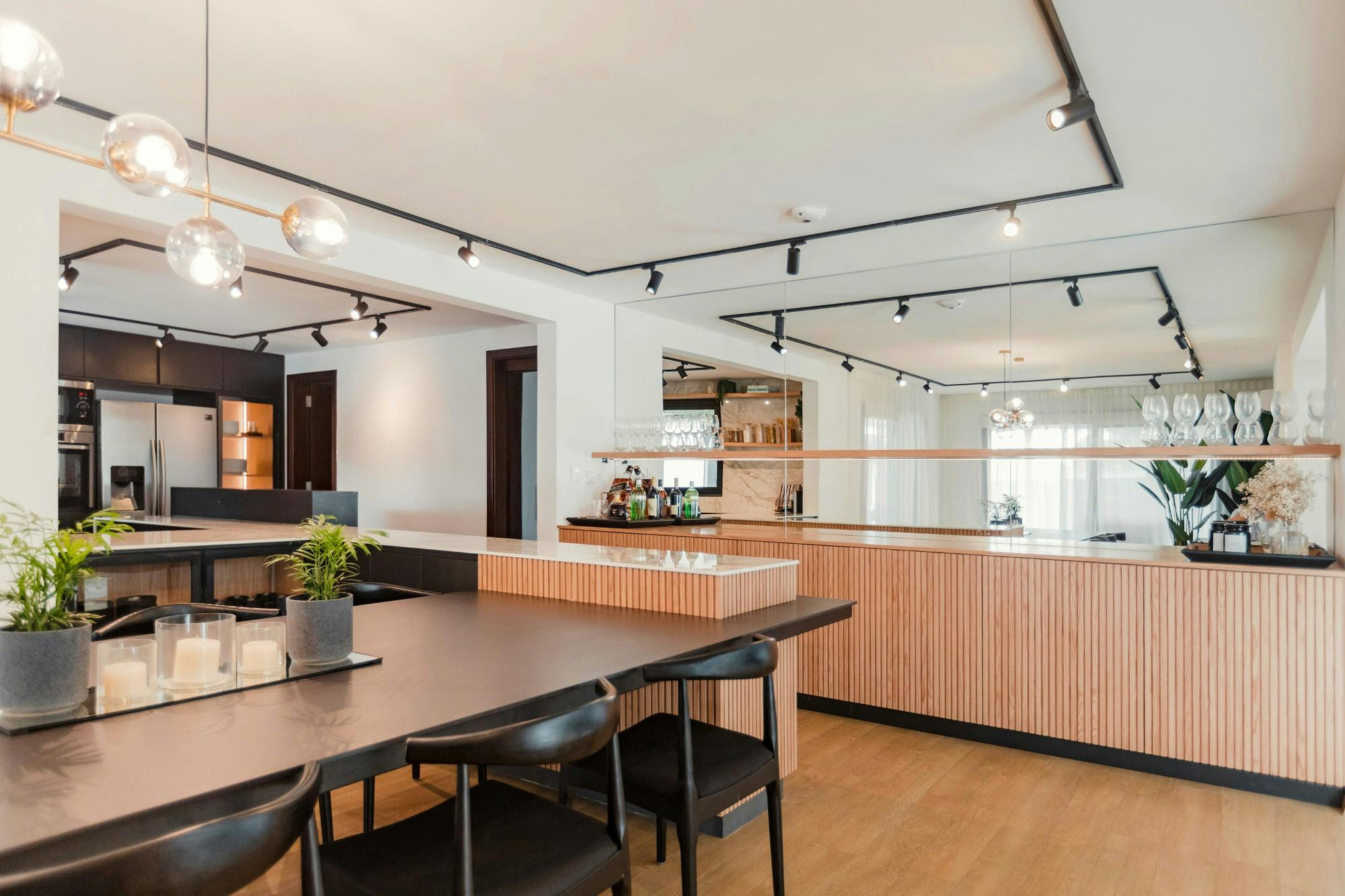 Imagen número 90 de Un apartamento de diseño italiano consigue integrar con elegancia cocina y comedor gracias a Dekton