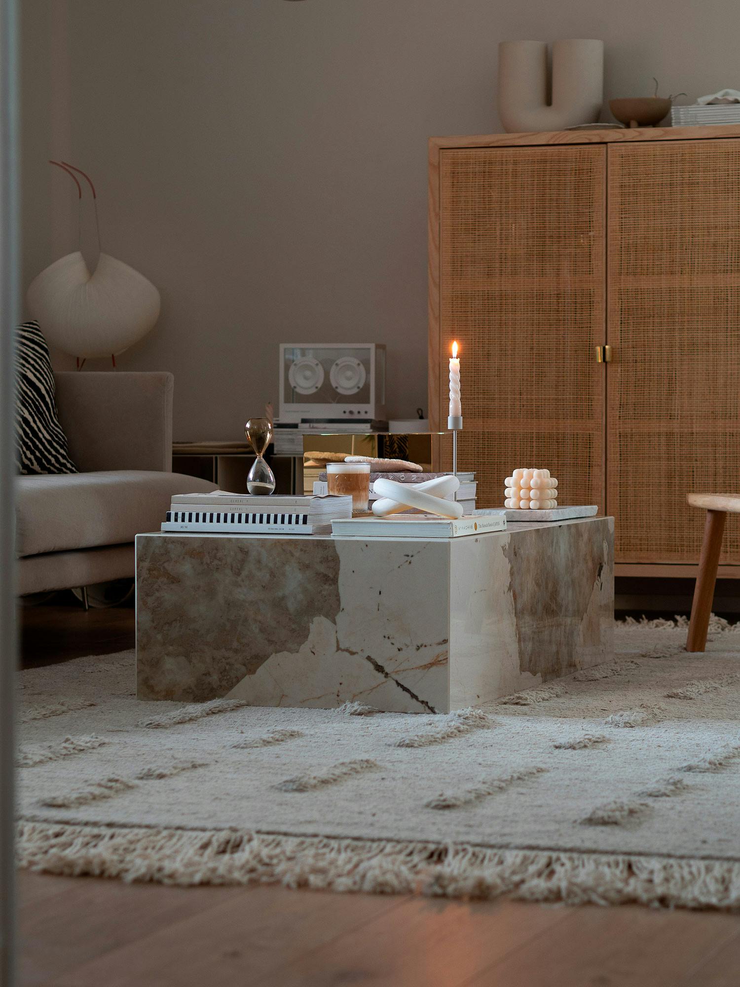 Imagen número 76 de Dos mesas a medida creadas con Dekton para una vivienda de lo más instagrameable