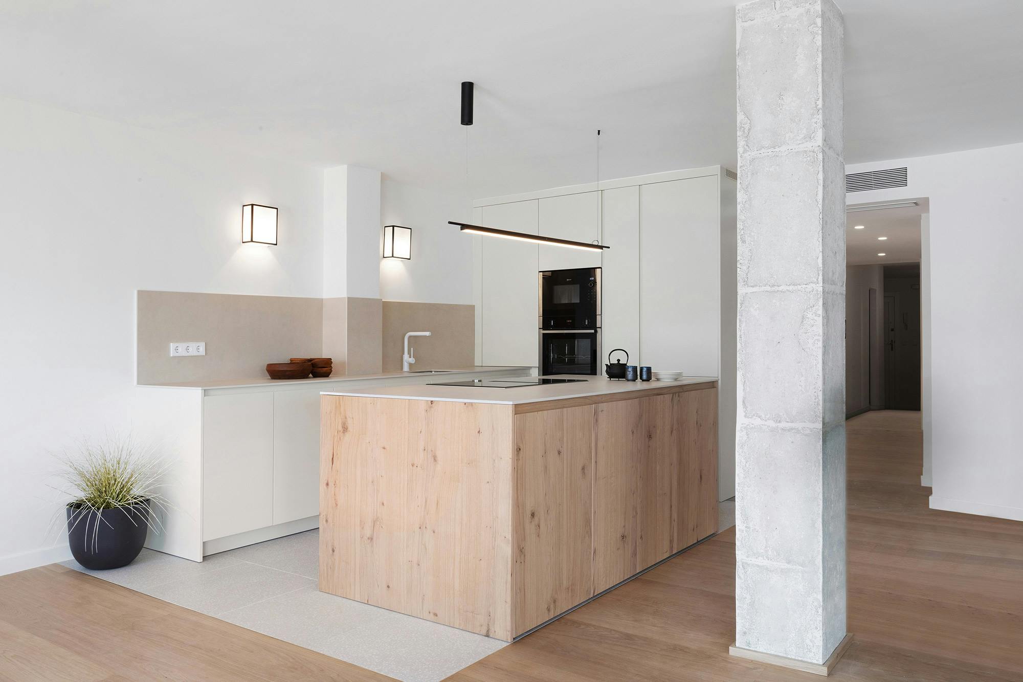 Imagen número 94 de Dekton Kira protagoniza la cocina de un piso en Madrid que redefine el concepto de lujo