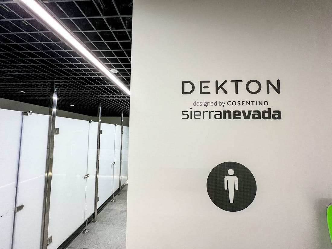 Banos_Terraza_Borreguiles_Dekton_2 Imagen número 88 de Cosentino renueva su colaboración con Cetursa Sierra Nevada