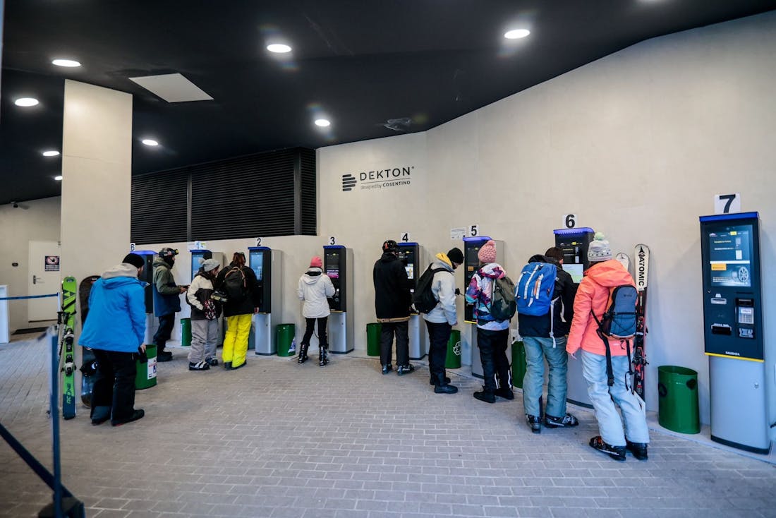 CAU_Dekton_Cosentino_Cetursa_2 Imagen número 86 de Cosentino renueva su colaboración con Cetursa Sierra Nevada