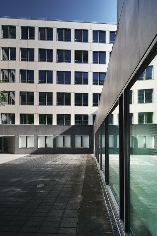 Fachada-office-building-Munich-11