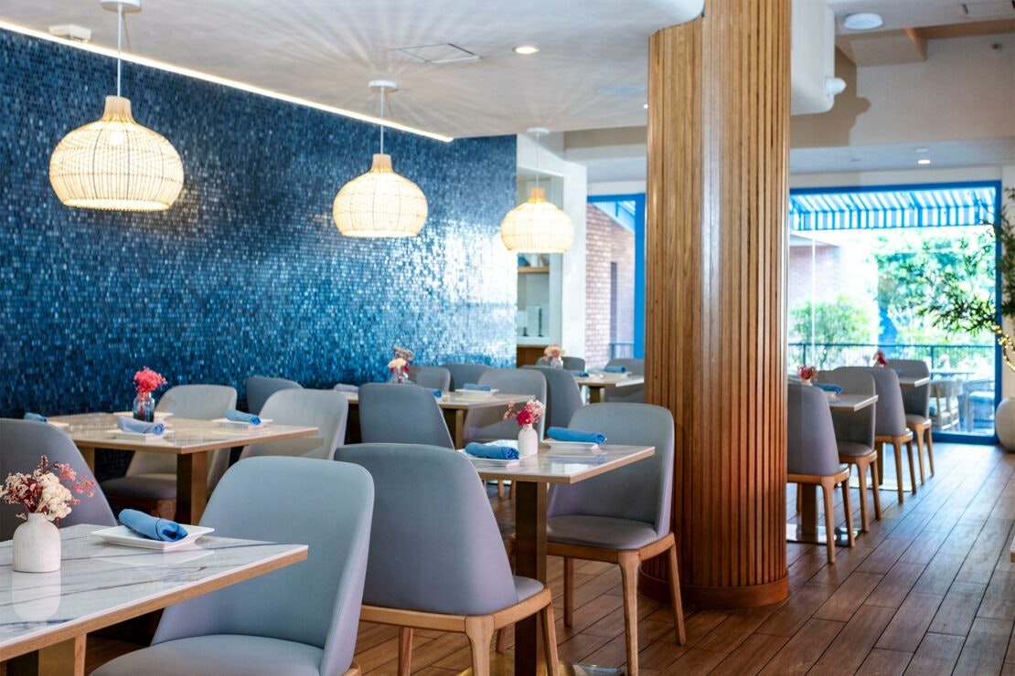 Greek-Bistro-11 Greek-Bistro-11