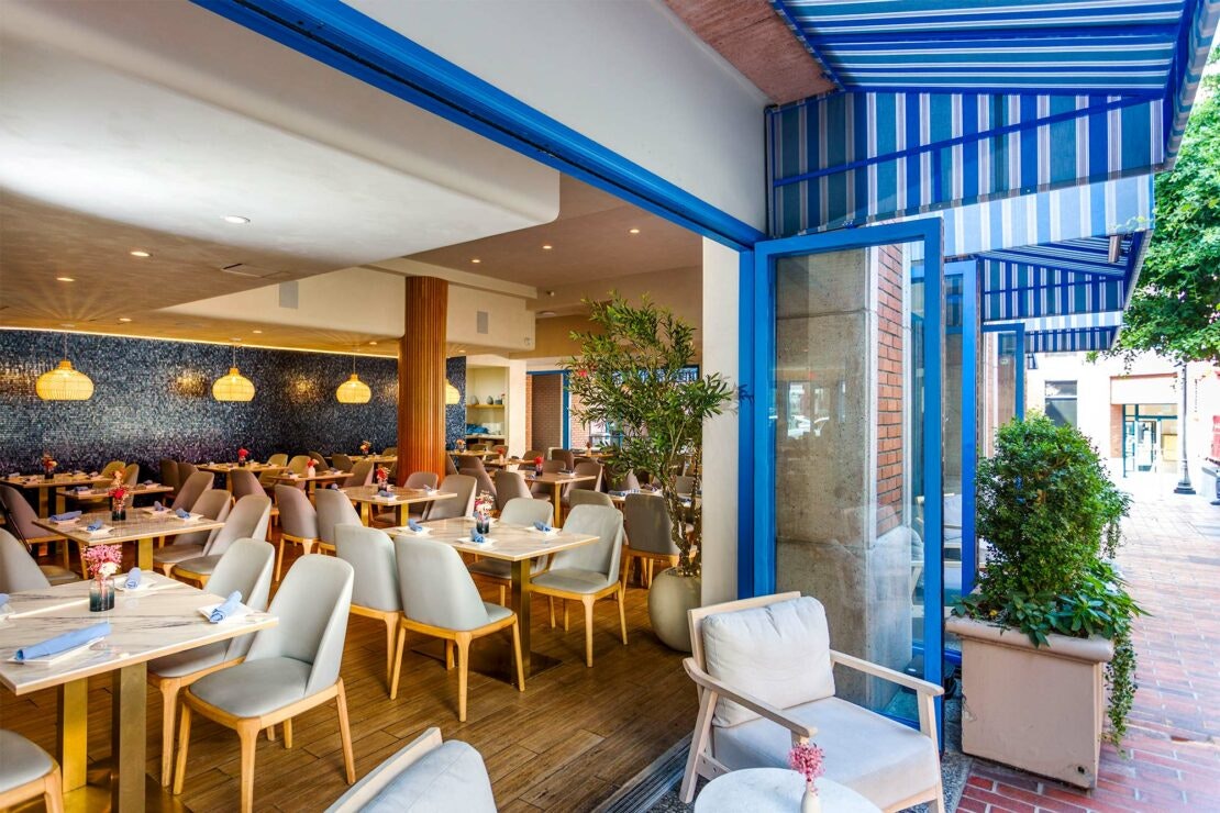 Greek-Bistro-12 Greek-Bistro-12