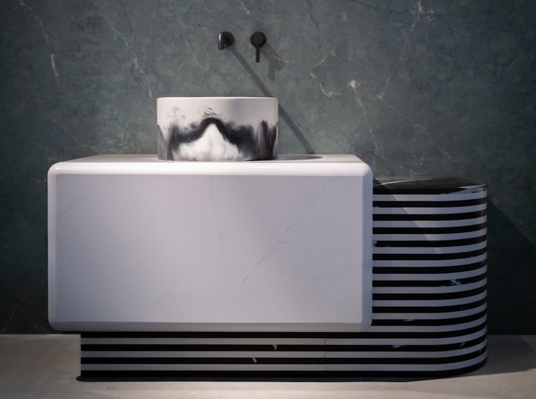 Cosentino_Konqrit_Canteras_Celia Garcia Galofre_2 Image 36 of Cosentino Konqrit Canteras Celia Garcia Galofre 2.jpg?auto=format%2Ccompress&fit=crop&ixlib=php 3.3 in Cosentino despliega todo su potencial para el baño en la Semana del Diseño de Milán - Cosentino