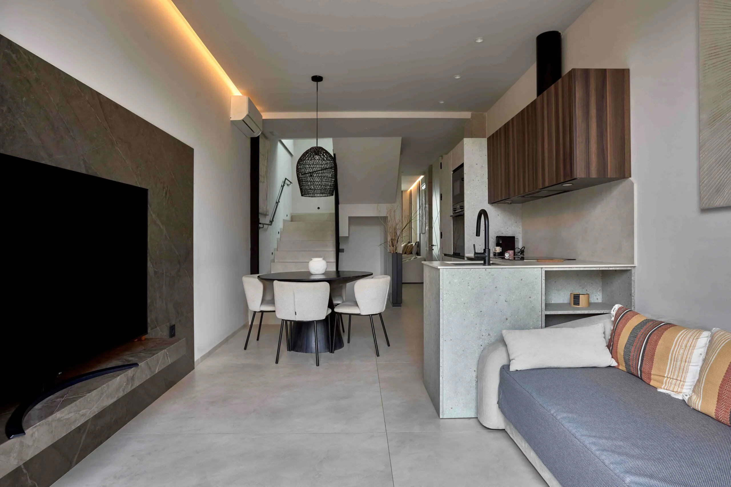 _79A4669 Image 43 of 79A4669 scaled.jpg?auto=format%2Ccompress&ixlib=php 3.3 in Una reforma en tonos suaves para conseguir “confort y funcionalidad” - Cosentino