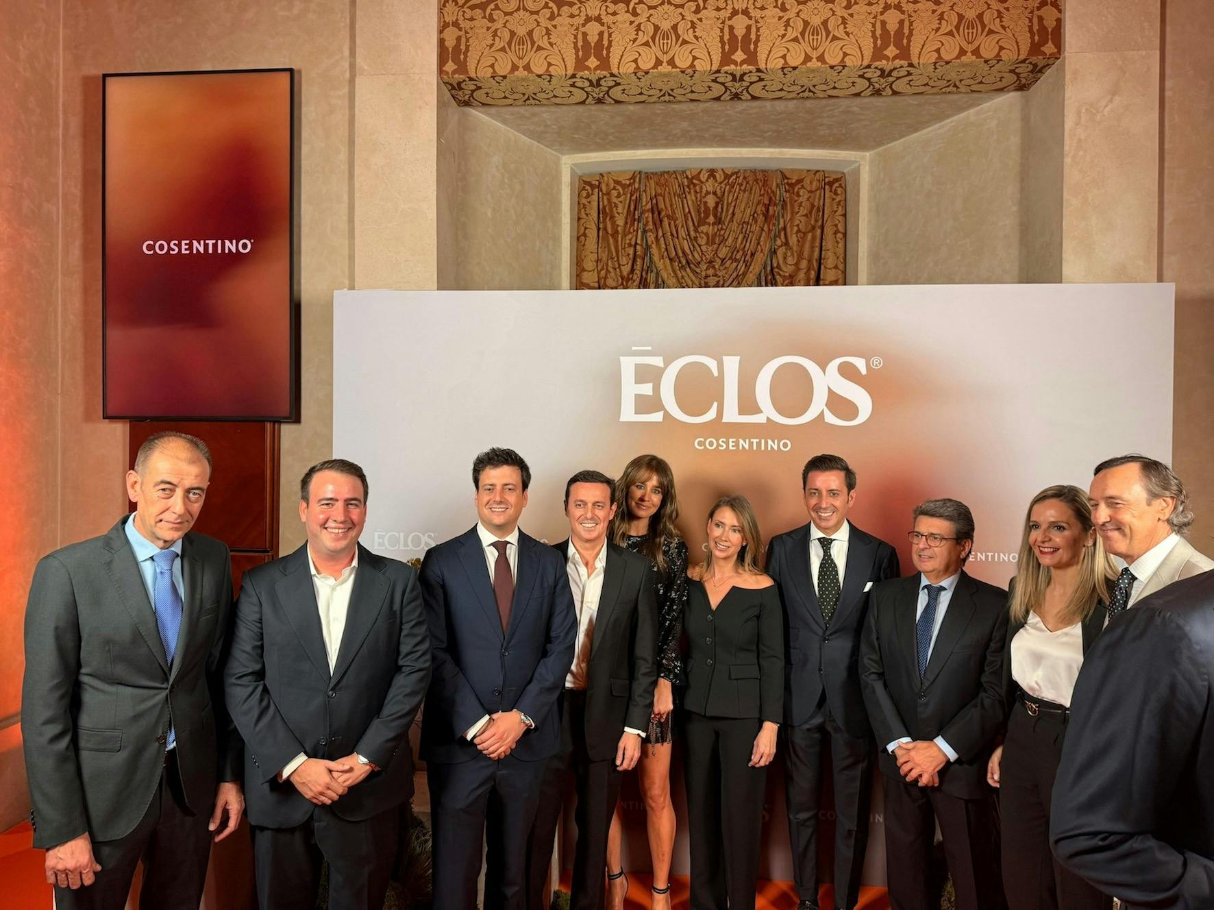 Diputacion_AEMA_Parlamentarios_Eclos_Cosentino-1 Image 52 of Diputacion AEMA Parlamentarios Eclos Cosentino 1.jpg?auto=format%2Ccompress&ixlib=php 3.3 in El Teatro Real acoge la premiere mundial de Éclos®, la nueva marca de Cosentino - Cosentino