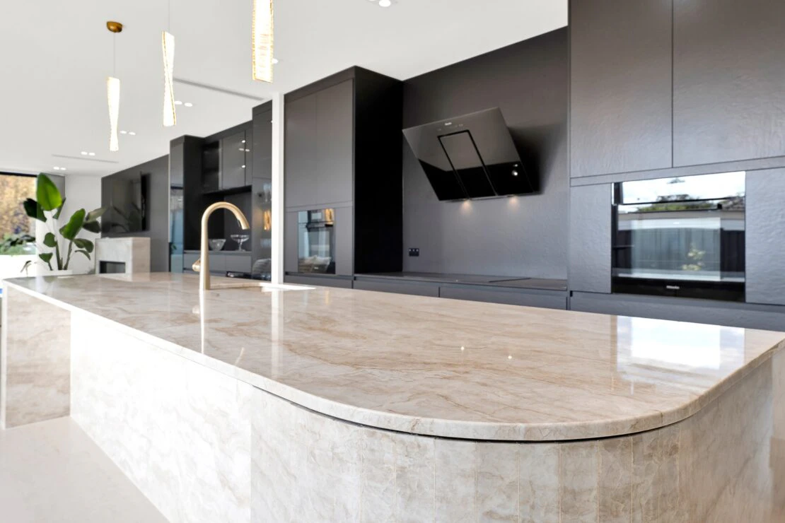 Doncaster House (10) Doncaster House (10)