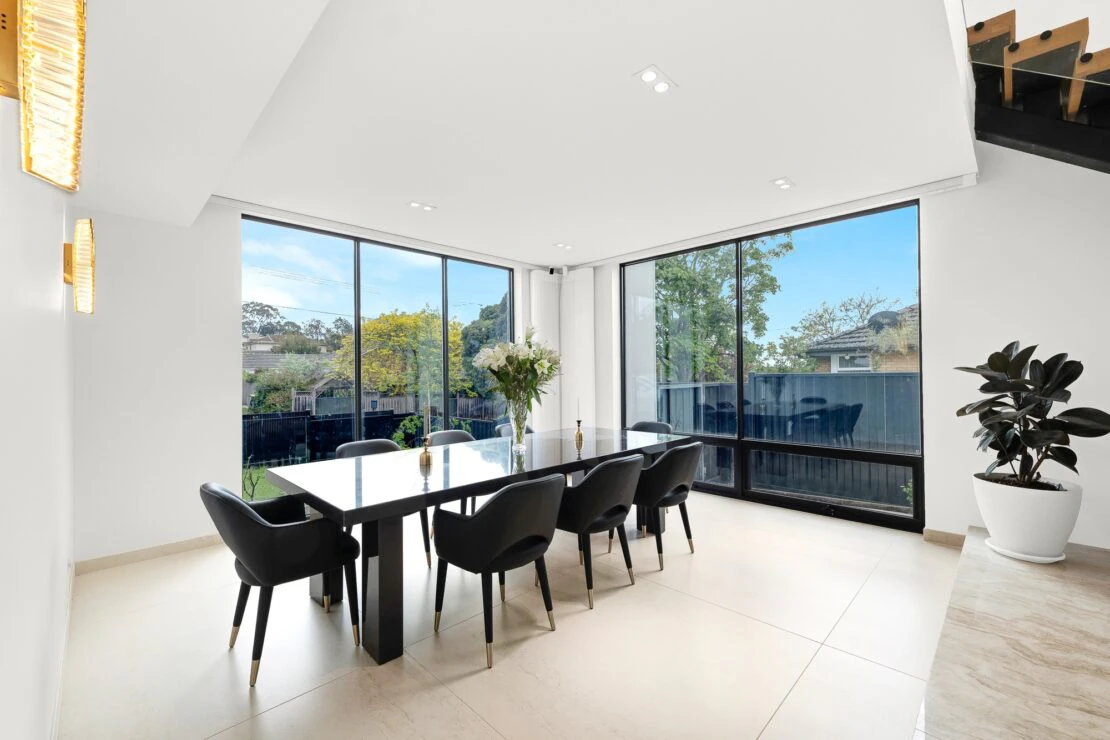 Doncaster House (13) Doncaster House (13)