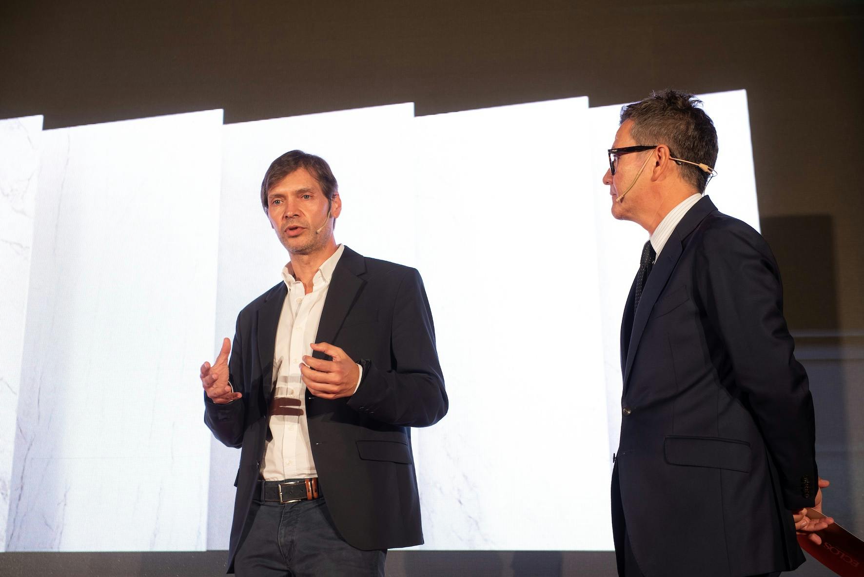 Valentin-Tijeras_Damian-Granados Image 48 of Valentin Tijeras Damian Granados.jpg?auto=format%2Ccompress&ixlib=php 3.3 in El Teatro Real acoge la premiere mundial de Éclos®, la nueva marca de Cosentino - Cosentino