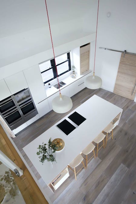 Image of Rustic kitchen 2 scaled.jpg?auto=format%2Ccompress&fit=crop&ixlib=php 3.3 in Seitsemän tapaa luoda rustiikkinen keittiö - Cosentino