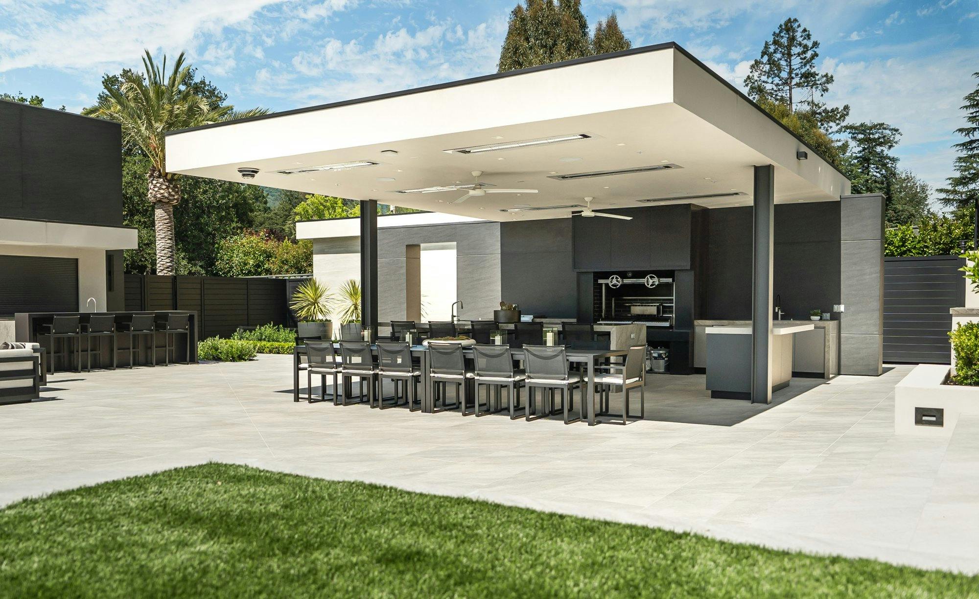 Danver-Monte-Sereno-5 Image 62 of Danver Monte Sereno 5.jpg?auto=format%2Ccompress&ixlib=php 3.3 in Ulkoalueet - Cosentino