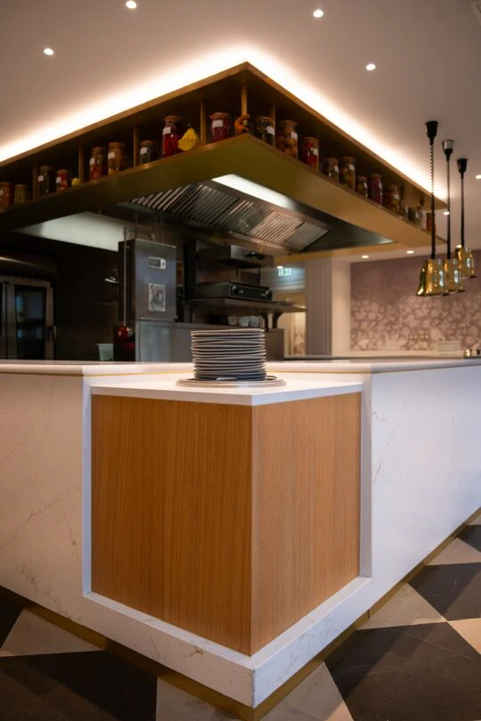 Dolce Versailles (5) Dolce Versailles (5)