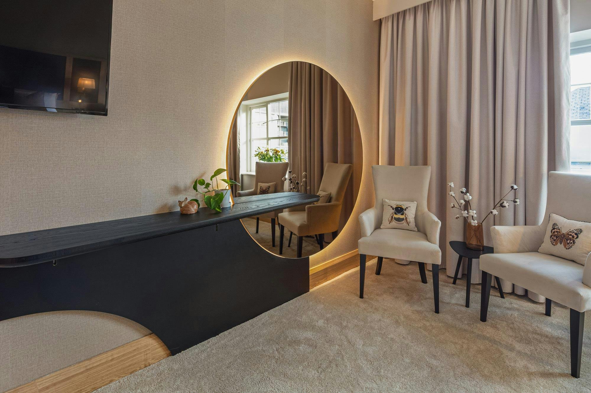 Numéro d'image 36 de la section actuelle de Heritage Hotel Gets A Modern Make-Over whit Dekton de Cosentino France