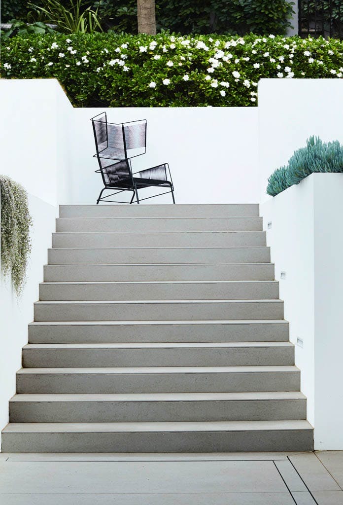 05_exterior_04 Image 37 of 05 exterior 04.jpg?auto=format%2Ccompress&ixlib=php 3.3 in Continuité visuelle, polyvalence et durabilité dans les espaces extérieurs - Cosentino