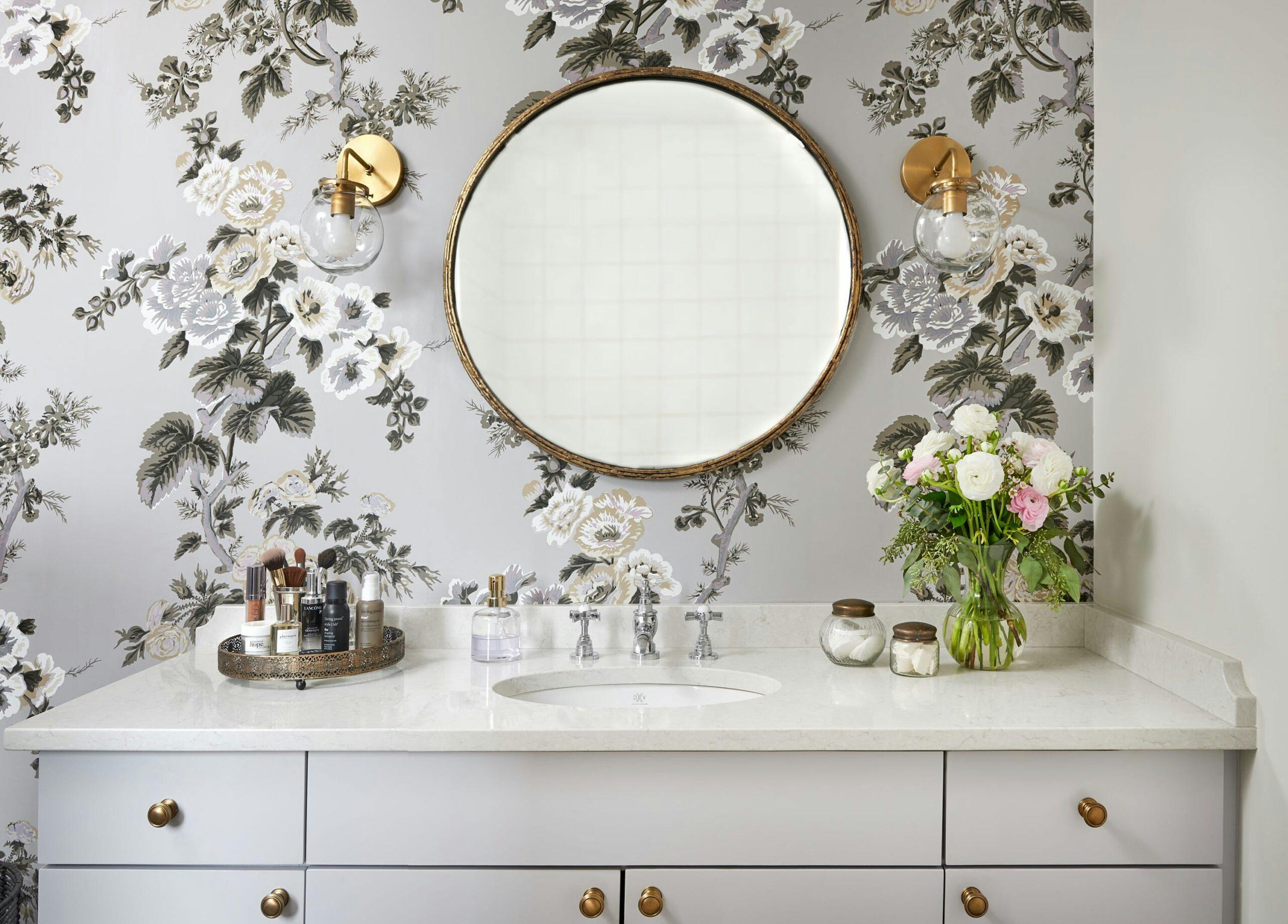 Numéro d'image 34 de la section actuelle de La designer Vanessa Francis utilise le quartz Silestone dans sa salle de bain de Cosentino Canada