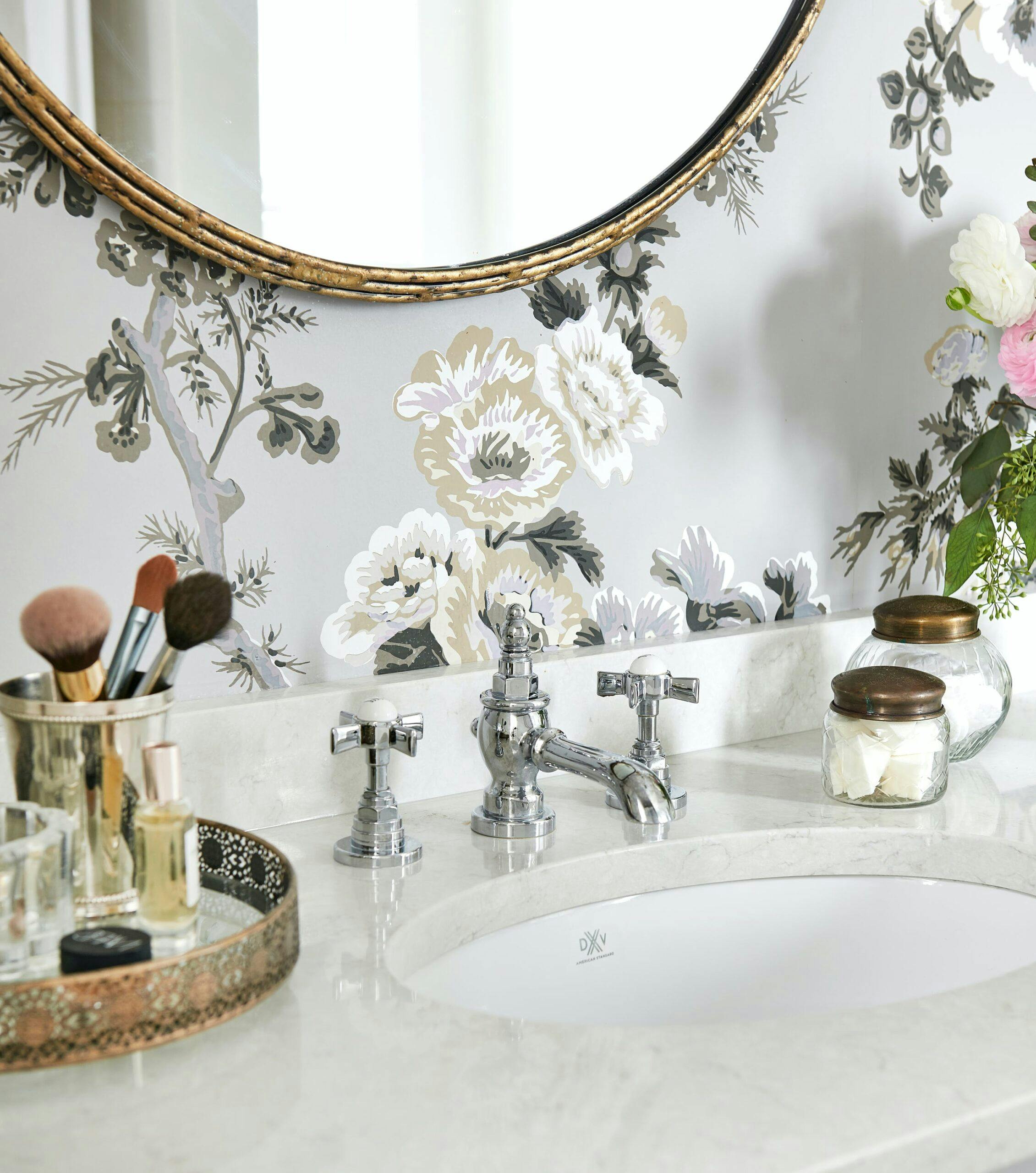Numéro d'image 32 de la section actuelle de La designer Vanessa Francis utilise le quartz Silestone dans sa salle de bain de Cosentino Canada