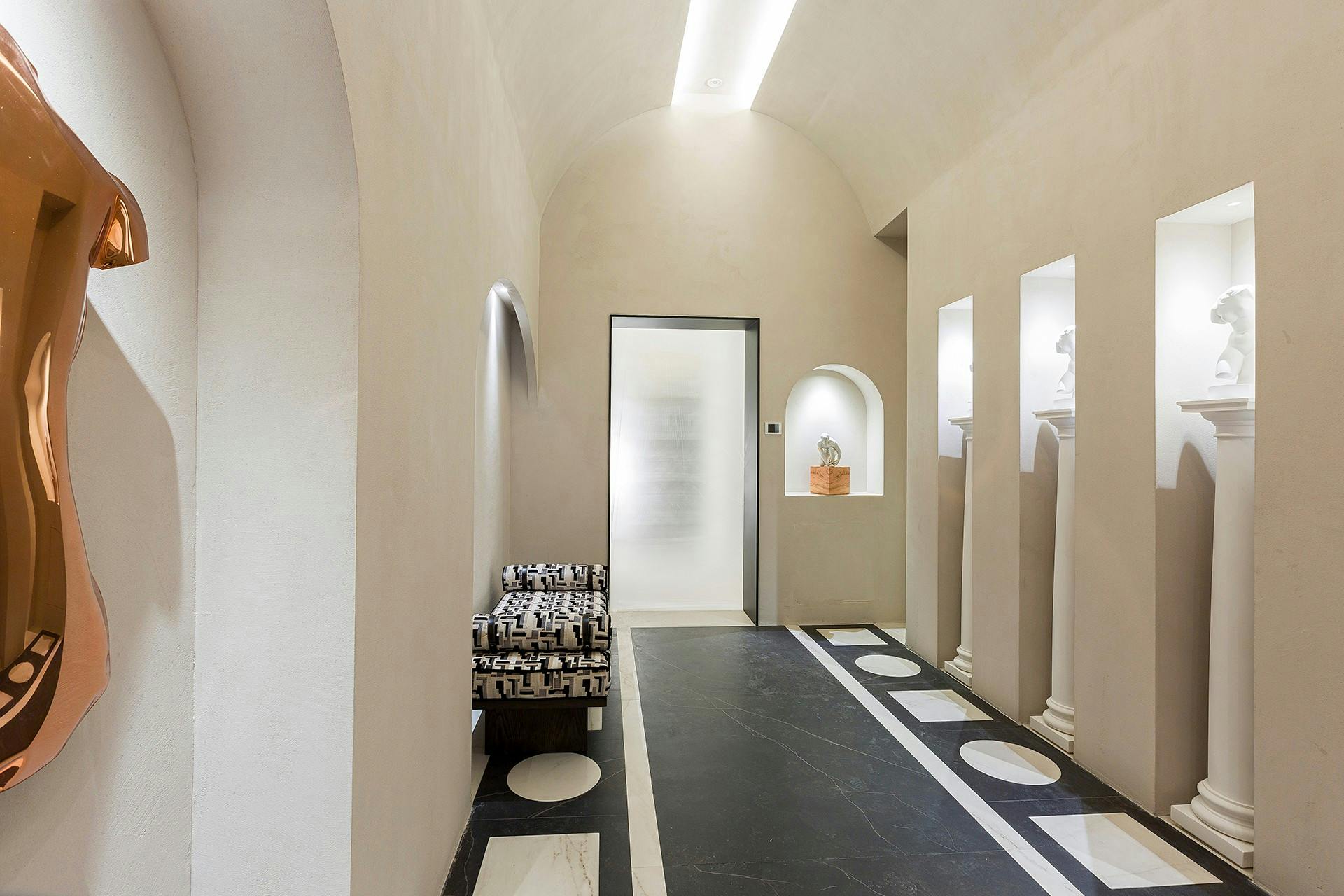 Numéro d'image 36 de la section actuelle de A contemporary public toilet design inspired by Roman public baths de Cosentino Canada