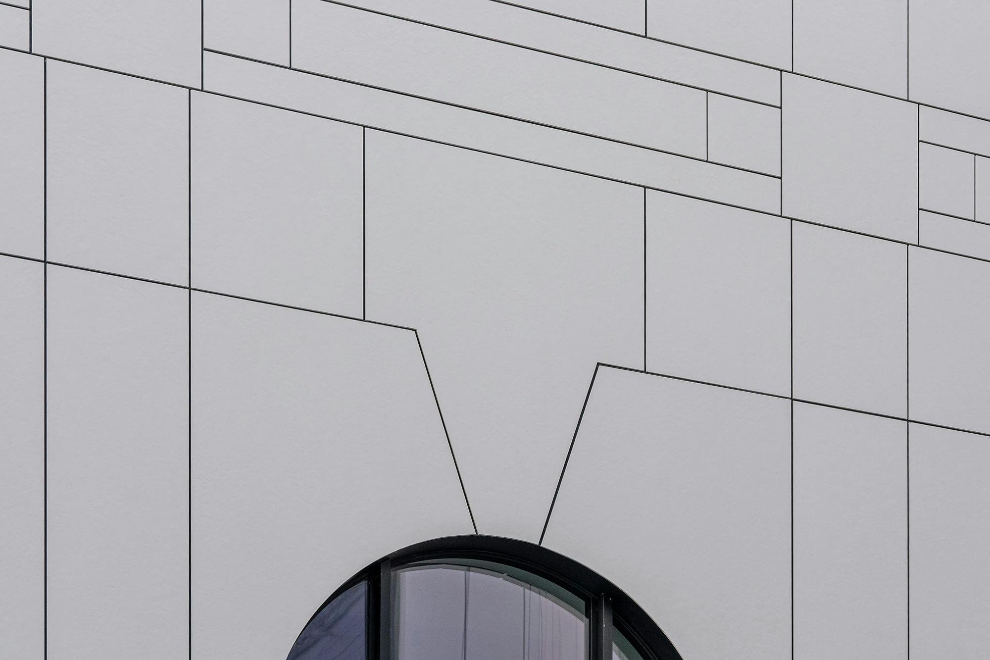 Numéro d'image 41 de la section actuelle de Réflexions en Dekton: la rénovation du bâtiment classique « The Duke » de Bruxelles de Cosentino Canada