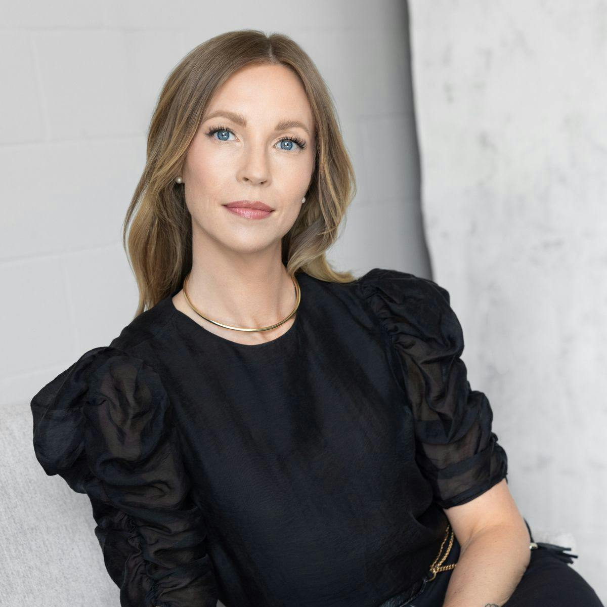 Stephanie Martin Image 59 of Stephanie Martin.jpg?auto=format%2Ccompress&ixlib=php 3.3 in Inspiration - Cosentino