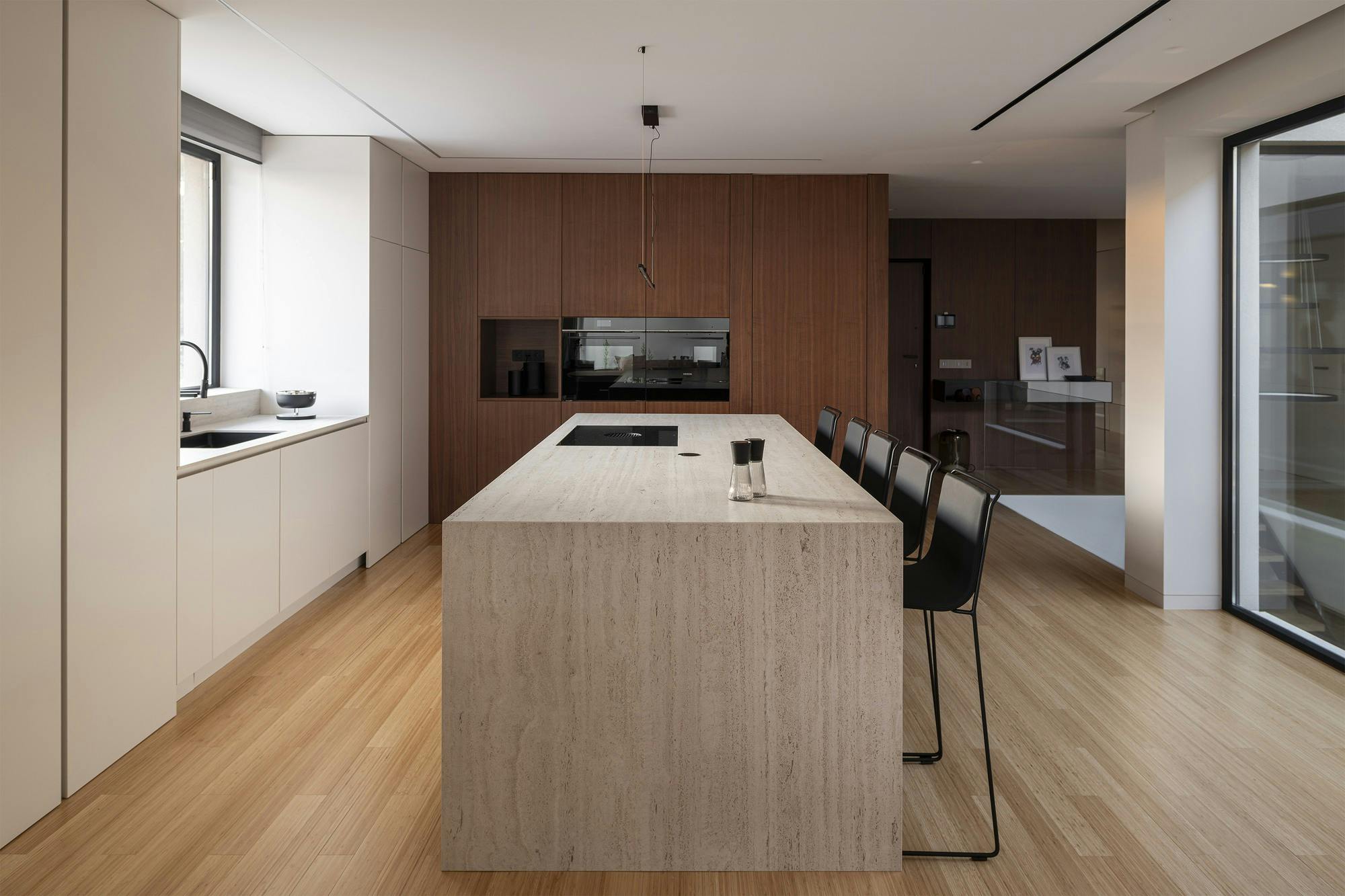 House SI Matoshinhos (7) Image 56 of House SI Matoshinhos 7.jpg?auto=format%2Ccompress&ixlib=php 3.3 in Cuisines - Cosentino