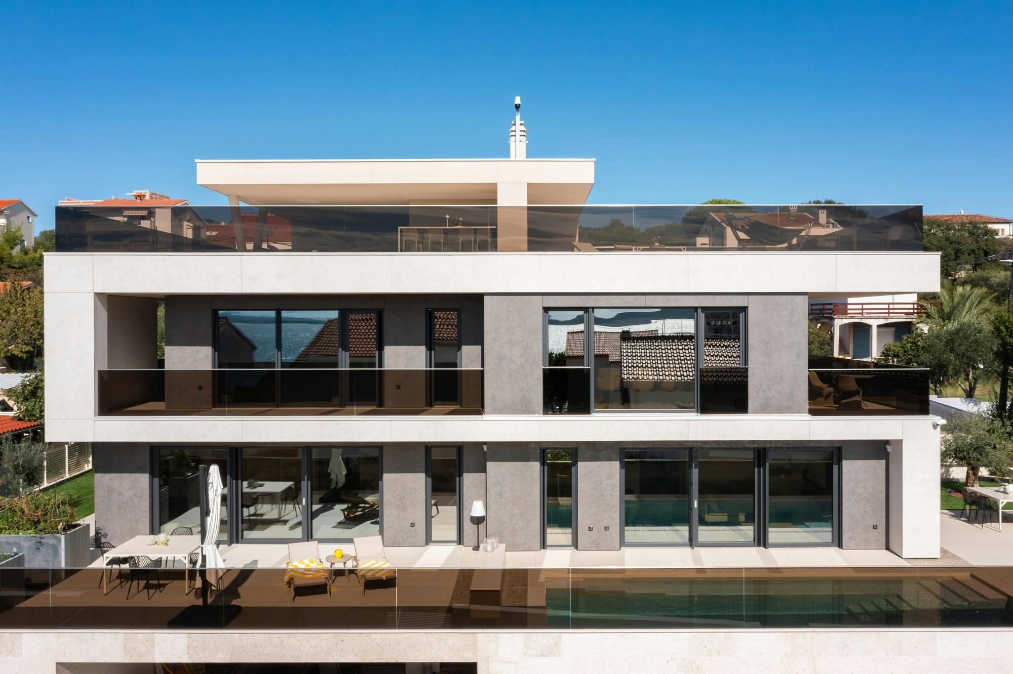 Villa nohmer (13) Image 54 of Villa nohmer 13.jpg?auto=format%2Ccompress&ixlib=php 3.3 in Extérieurs - Cosentino