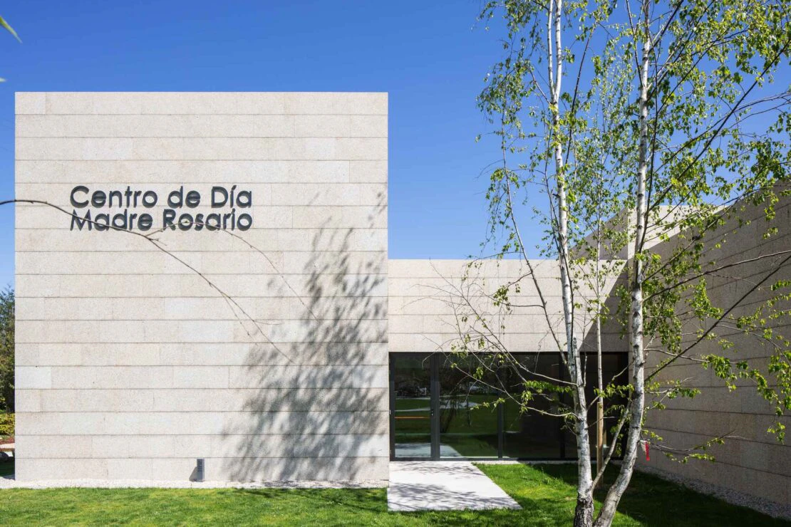 centro de dia madre rosario (10) centro de dia madre rosario (10)