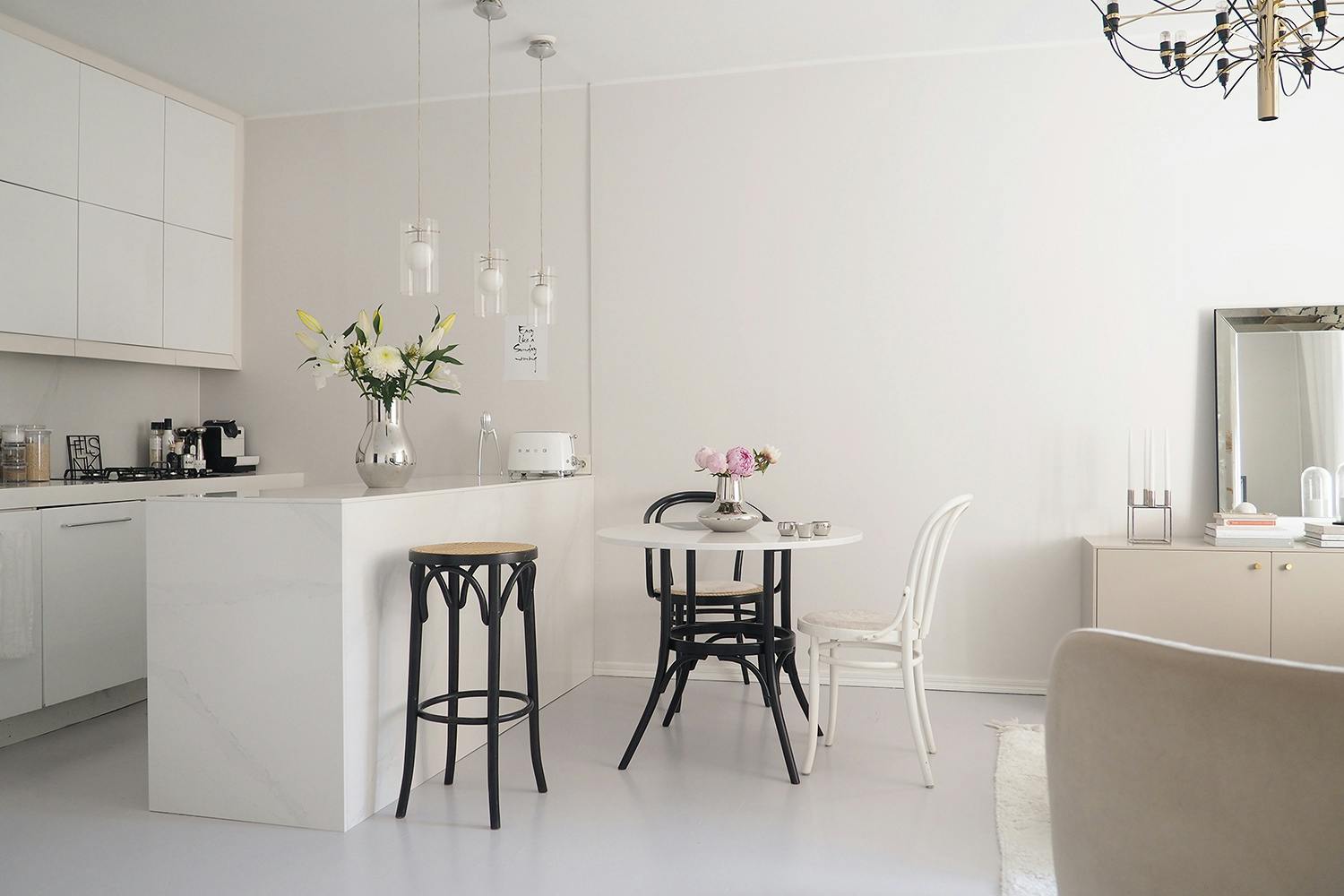 Numéro d'image 38 de la section actuelle de Silestone revamps the kitchen and dining room of influencer Carita Alfthan de Cosentino France