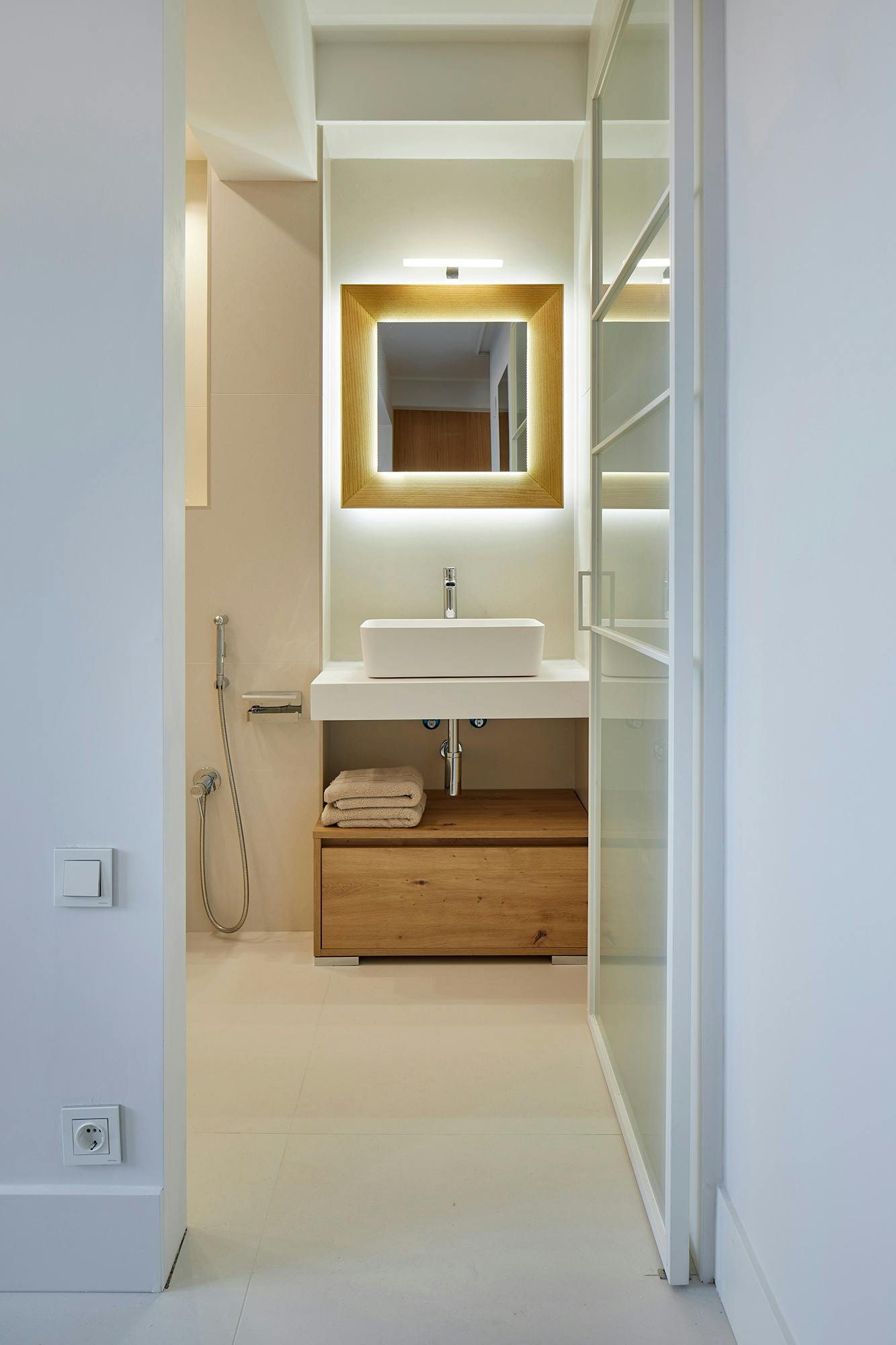 Numéro d'image 36 de la section actuelle de DKTN revamps and enhances the value of a flat in San Sebastián de Cosentino France