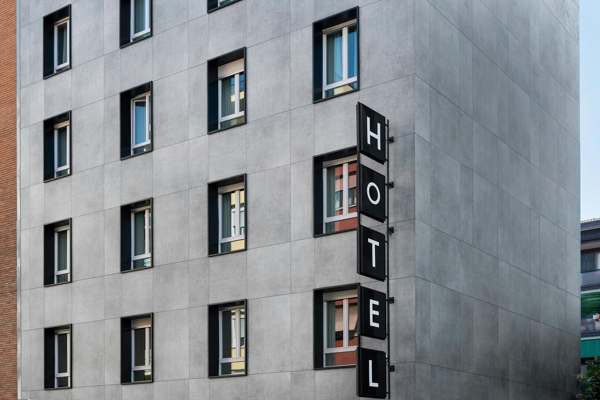 Numéro d'image 32 de la section actuelle de A renewed appearance and more energy efficiency: this hotel gets a refreshing and attractive facelift thanks to its Dekton façade de Cosentino France