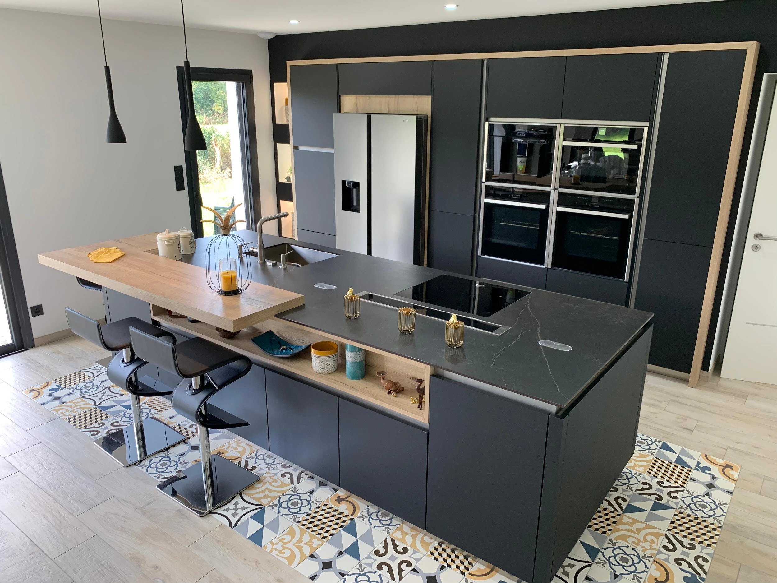 Découvrez les cuisines noires les plus populaires - Cosentino Luxemburgo  French