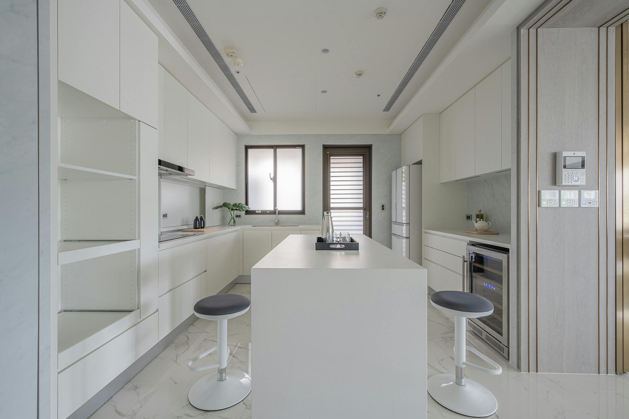 Numéro d'image 47 de la section actuelle de Dekton Sirius adds a welcoming touch to the kitchens of a residential development in Dubai de Cosentino France