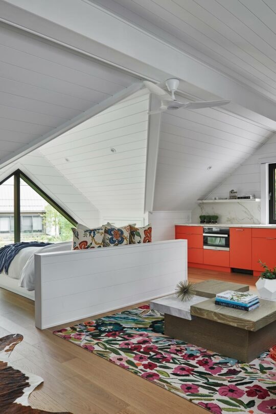 Silestone and Dekton add warmth and contrast to this home by Madison